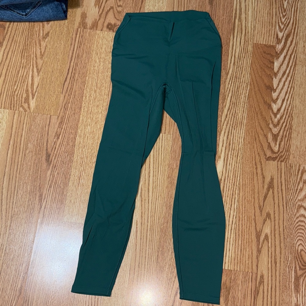 No front seam leggings